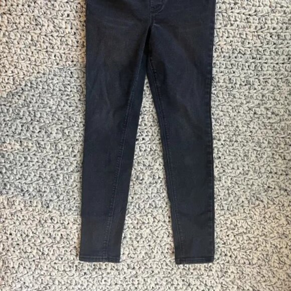 Size 6 Black Mid-Rise Rockstar Super Skinny Jeggings - Picture 2 of 4